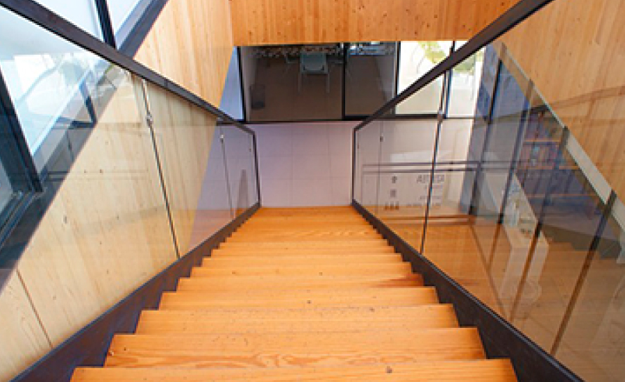 RENDER 3D ESCRITORIO MODERNO BLANCO HUMO CHANTILLI GRAFFO